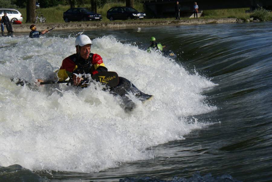 Bühne frei für die Finals der ICF Kanu-Freestyle WM 2011