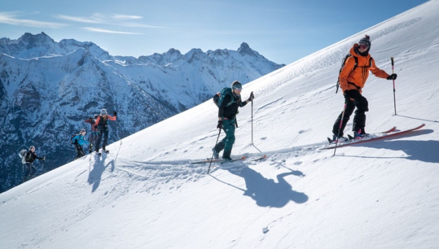 Sicher in den Powder: Skitourentage im Lechtal