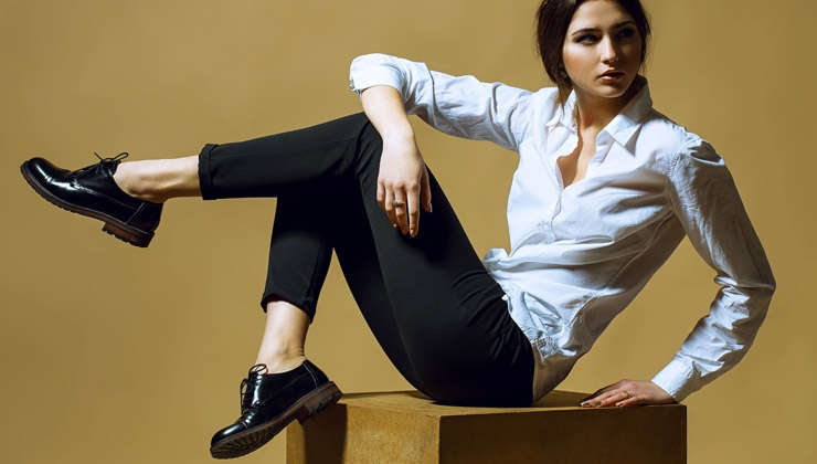 Eleganz mit einem Hauch Lässigkeit – Wie man Damen-Oxford-Schuhe jeden Tag trägt