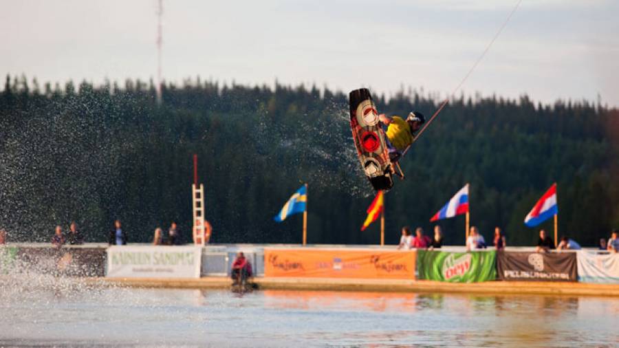 Deutsche Wakeboarder räumen bei Europameisterschaft in Finnland richtig ab