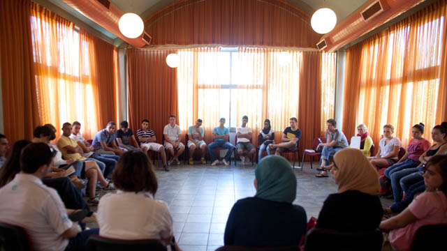 Laureus-Austausch: KICKFORMORE-Jugendliche besuchen Israel