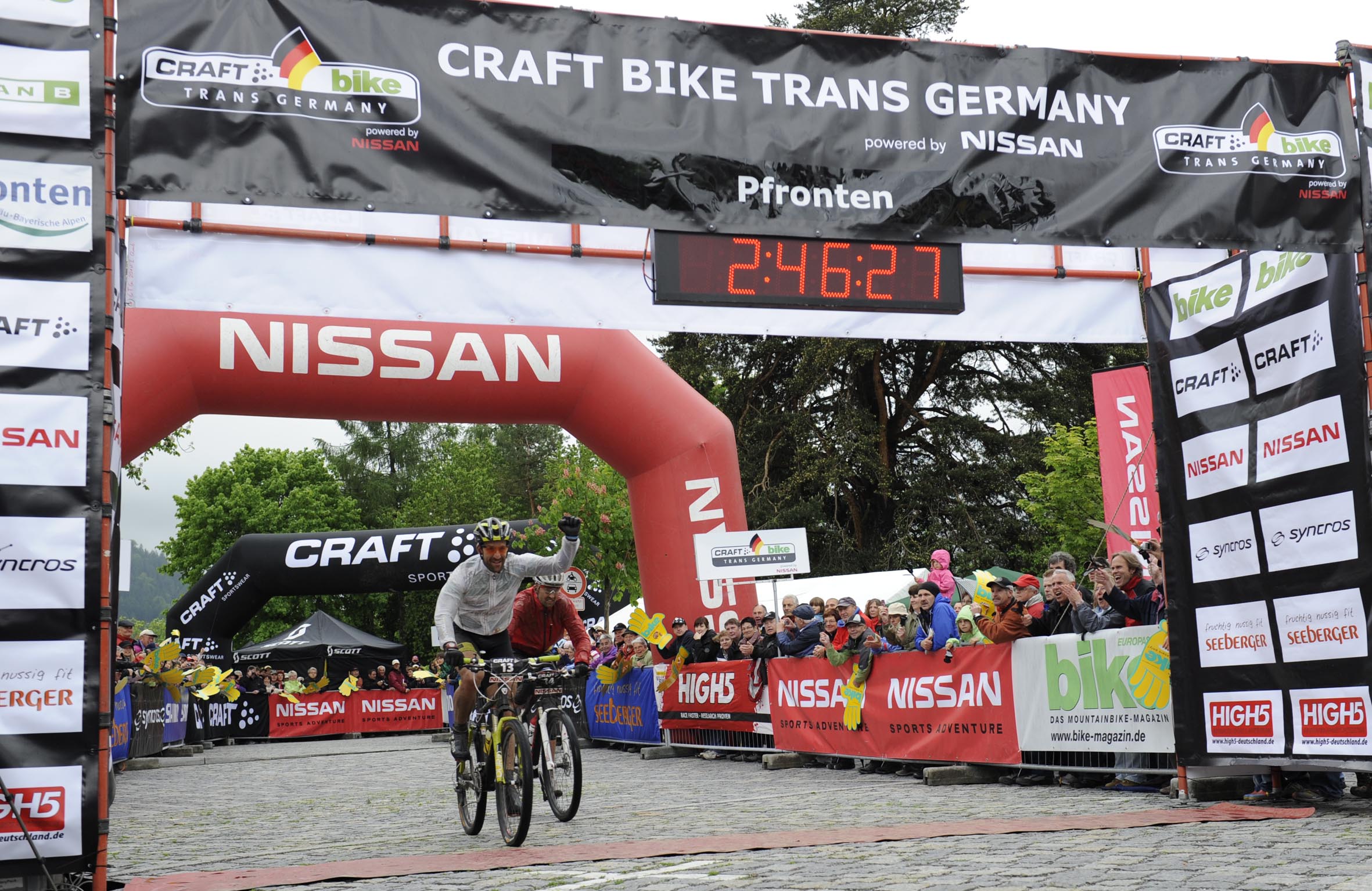 Lakata gewinnt Etappe 2 der CRAFT BIKE TRANSGERMANY powered by NISSAN