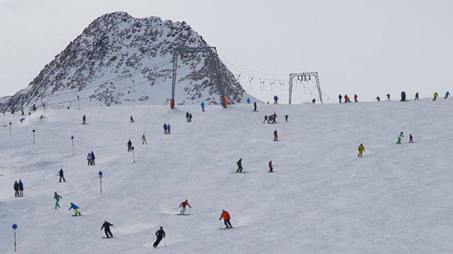 Fit für die Piste - Tipps von Orthopäde Dr. Reinhard Schneiderhan