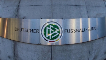 DFB-Vorstand beschließt Anpassung der Wechselperiode